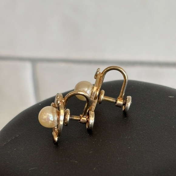 VTG 14k GF Yellow Gold Celtic Fresh Water Pearl Screw Back Womens Earrings - Picture 2 of 6